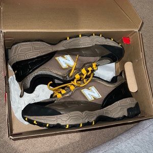 New Balance 801 (ML801SB)